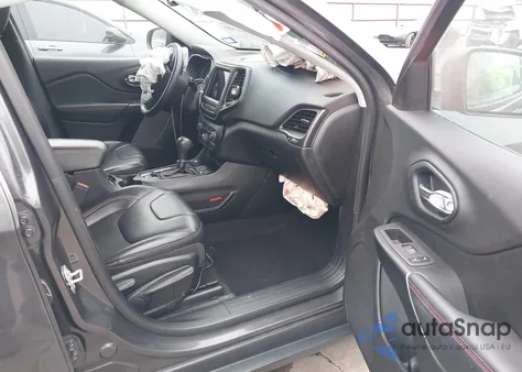 2020 Jeep Cherokee Trailhawk 4X4 z USA, uszkodzony, nr VIN 1C4PJMBX8LD590085